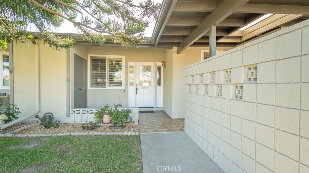 1880 St John Road Seal Beach, CA 90740 - Photo 1 of 30