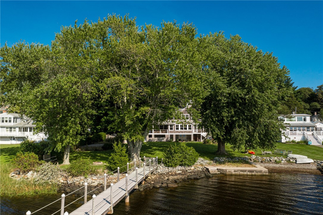 39 Shore Drive Warren, RI 02885 - Photo 38 of 44