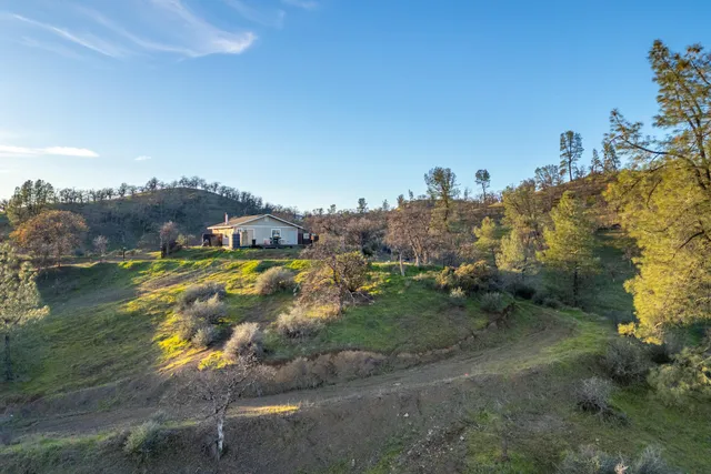 $140,000 | 215 Tolowa Road, Igo, CA 96047