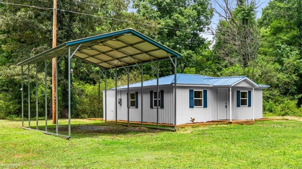 3092 Denton Road Denton, NC 27239 - Photo 1 of 28 Gallery Image 1