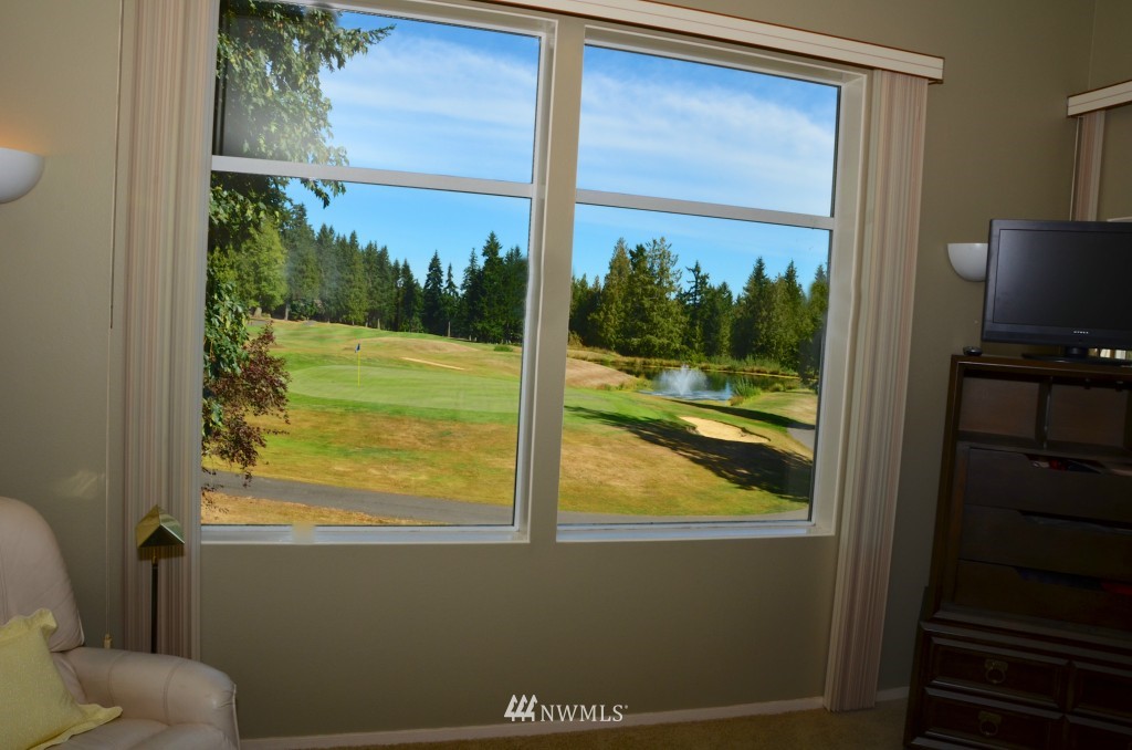 3804 Ridgeway Place Bremerton, WA 98312 - Photo 4 of 15 Gallery Image 4