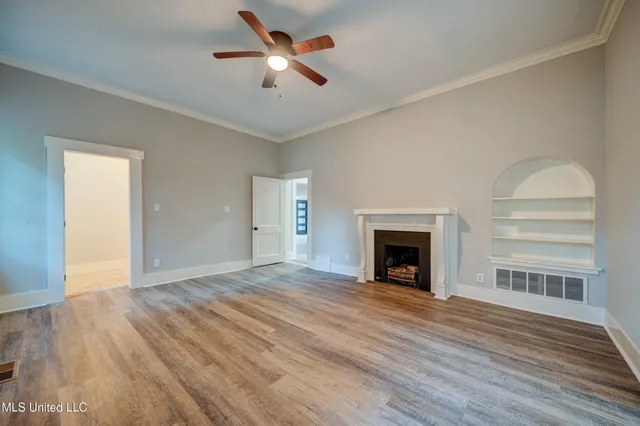 $324,999 | 586 Central Avenue, Coldwater, MS 38618