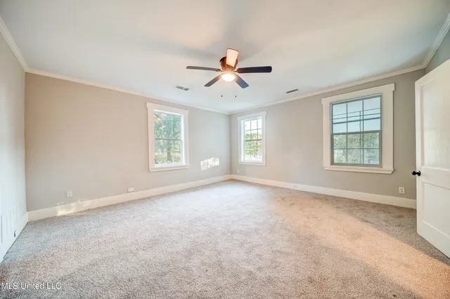 $324,999 | 586 Central Avenue, Coldwater, MS 38618