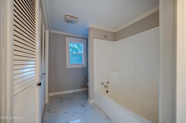 $324,999 | 586 Central Avenue, Coldwater, MS 38618