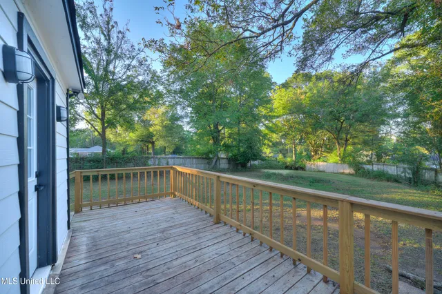 $324,999 | 586 Central Avenue, Coldwater, MS 38618