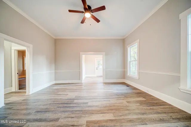 $324,999 | 586 Central Avenue, Coldwater, MS 38618