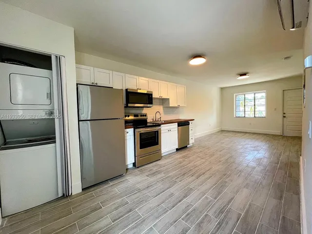 $2,250 | 455 Northeast 62nd Street, Unit 3, Miami, FL 33138