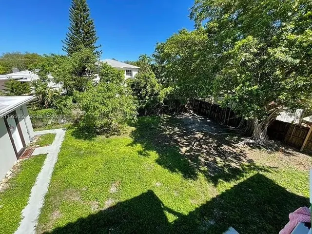 $2,250 | 455 Northeast 62nd Street, Unit 3, Miami, FL 33138