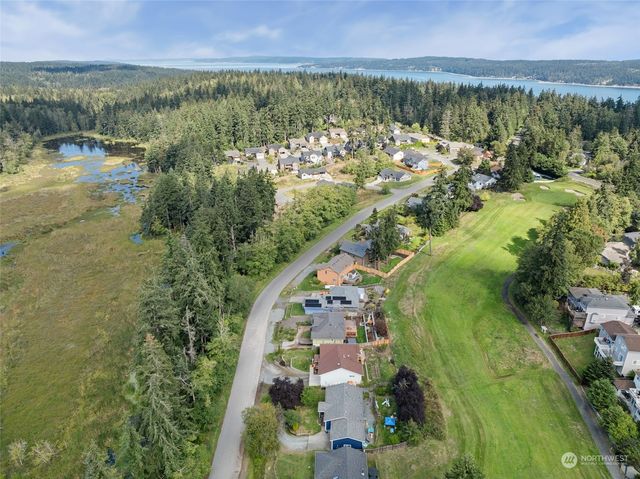 $625,000 | 4857 Reindeer Road, Freeland, WA 98249