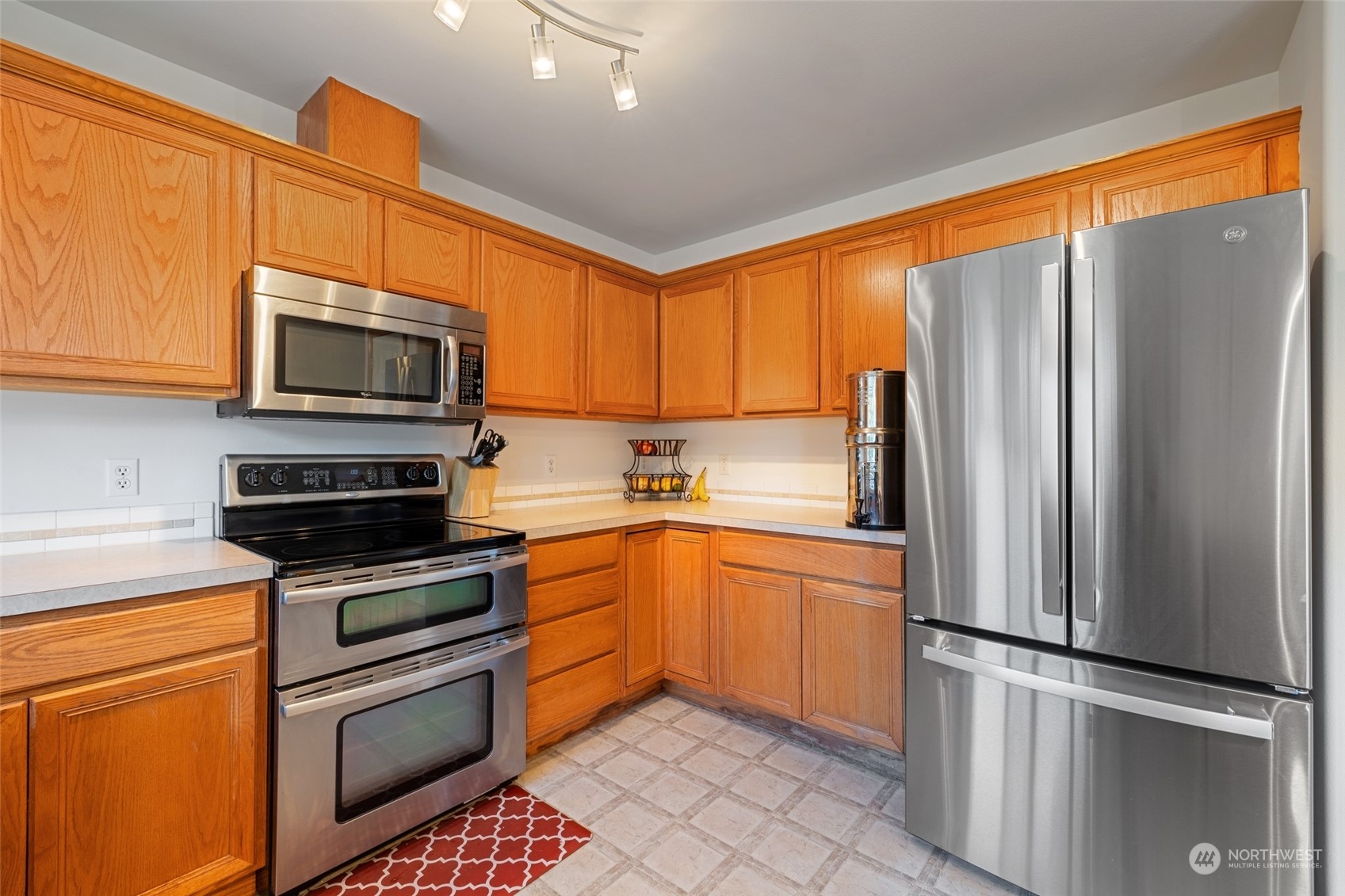 4857 Reindeer Road Freeland, WA 98249 - Photo 8 of 32 Gallery Image 8