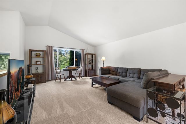 $625,000 | 4857 Reindeer Road, Freeland, WA 98249