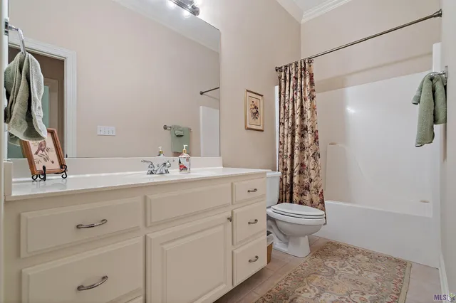 $279,900 | 40117 Champion Tif Drive, Gonzales, LA 70737