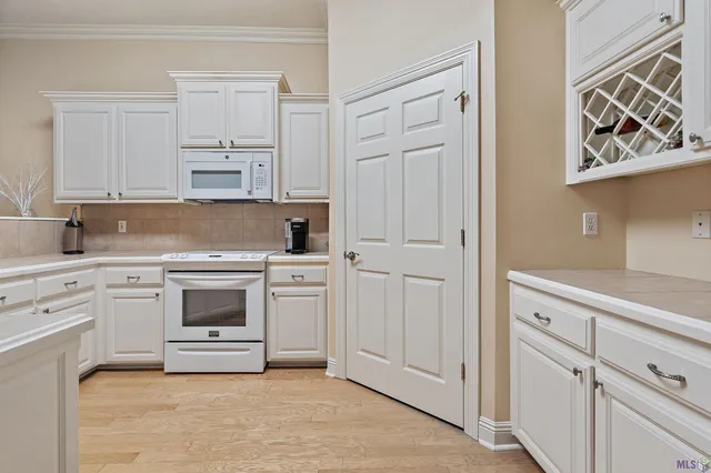 $279,900 | 40117 Champion Tif Drive, Gonzales, LA 70737