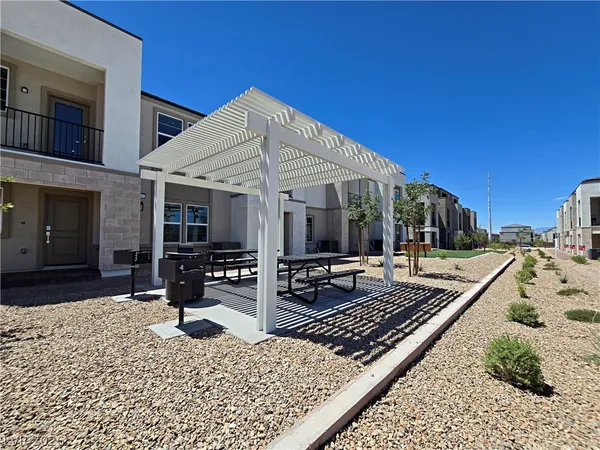 $2,440 | 5740 Crenellated Street, Las Vegas, NV 89148