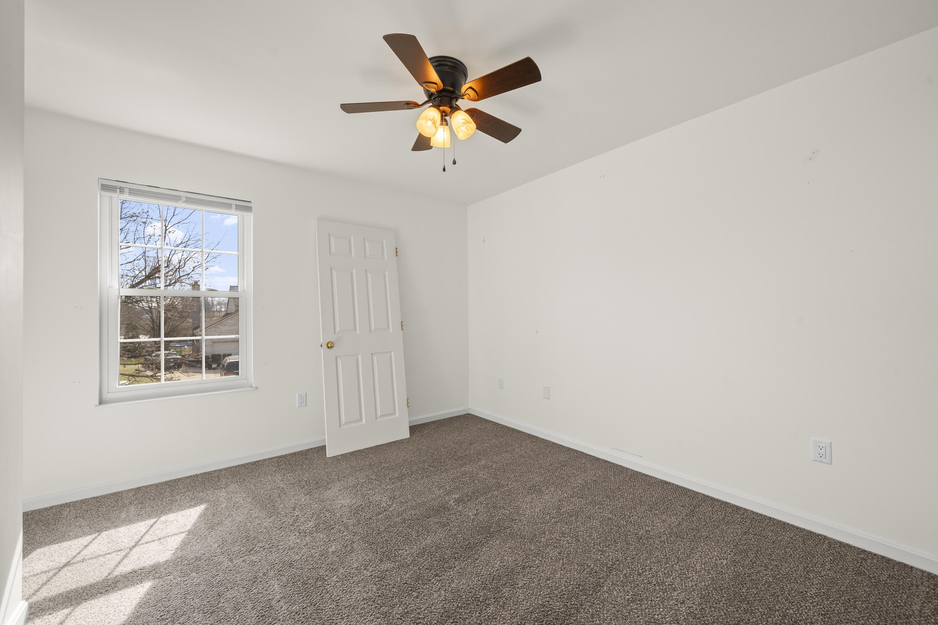 1418 Cayton Road Florence, KY 41042 - Photo 30 of 39 Gallery Image 30