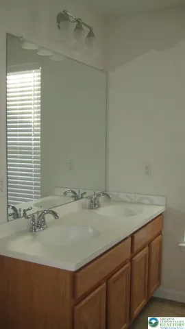 $2,100 | 8408 Saylor Court, Breinigsville, PA 18031