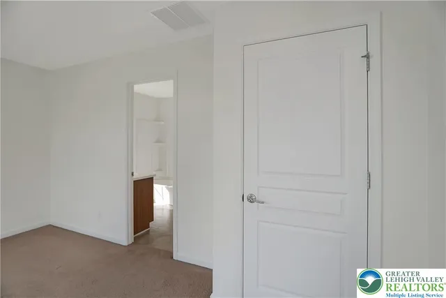 $2,100 | 8408 Saylor Court, Breinigsville, PA 18031