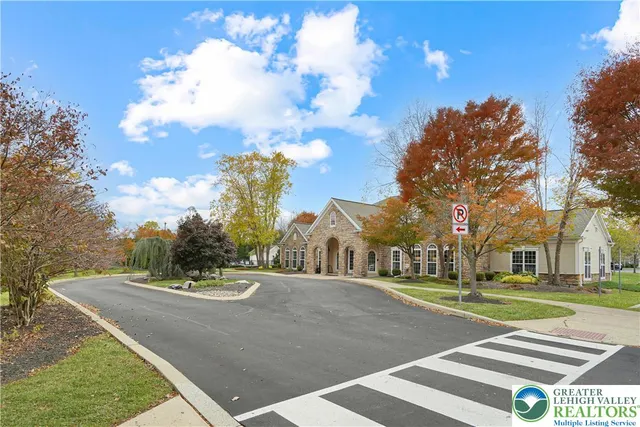 $2,100 | 8408 Saylor Court, Breinigsville, PA 18031