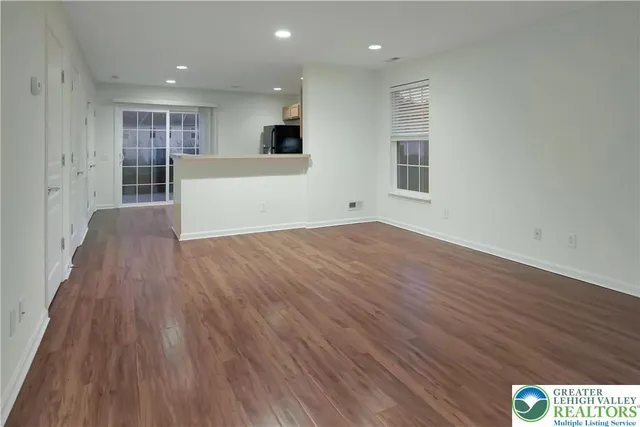 $2,100 | 8408 Saylor Court, Breinigsville, PA 18031