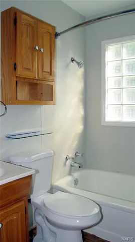 $1,150 | 220 Du Bourg Lane, Florissant, MO 63031