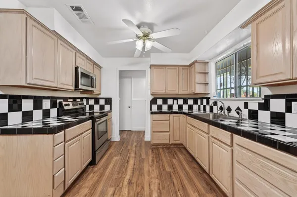 $416,000 | 1645 Loughborough Drive, Merced, CA 95348