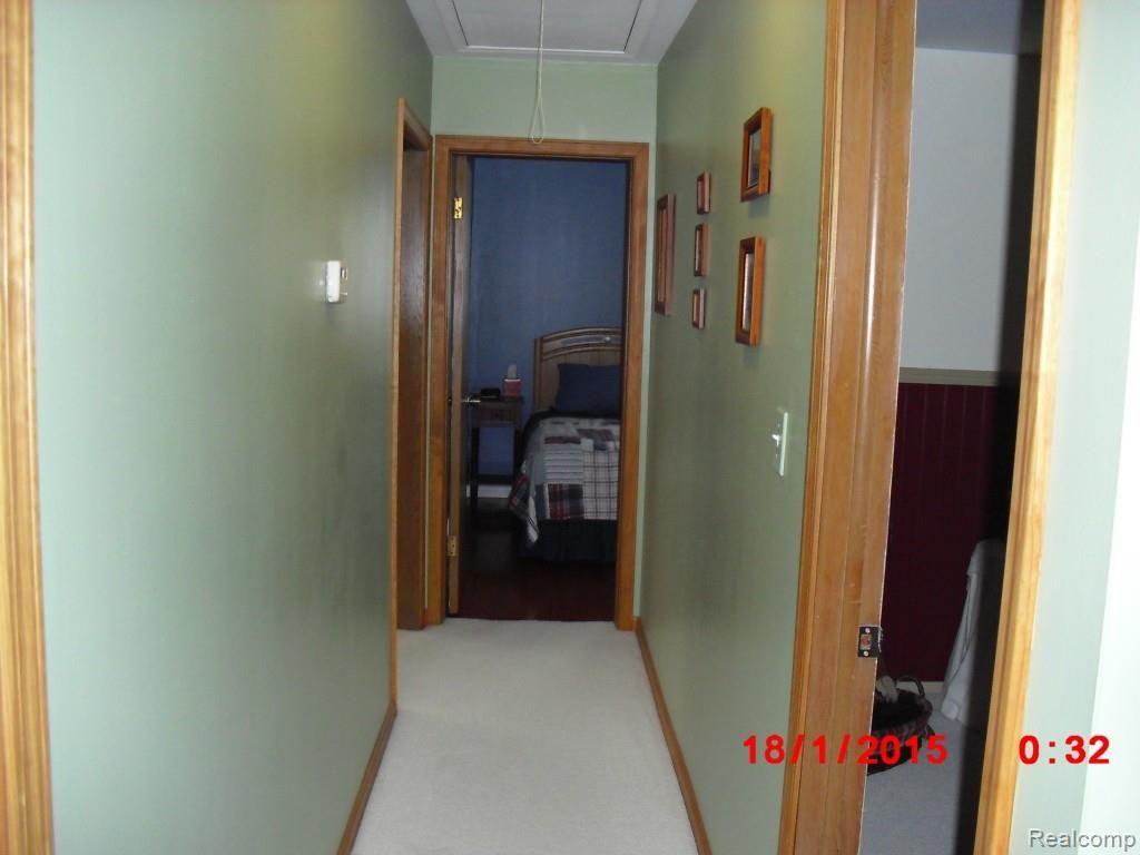 3227 Rome Avenue Warren, MI 48091 - Photo 25 of 65 Rome & Winchester 027 - Copy (2).jpg