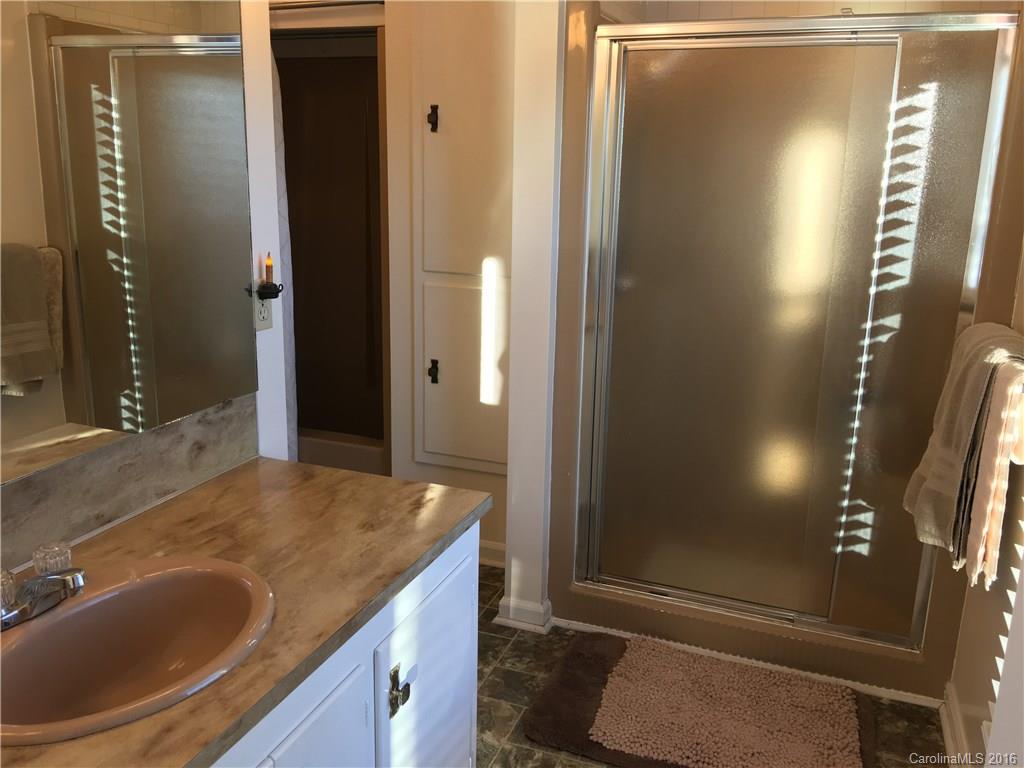 718 Stoney Point Road Kings Mountain, NC 28086 - Photo 10 of 23 Gallery Image 10