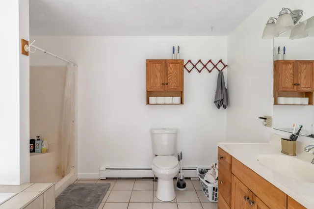 $399,999 | 230 West Old Main Road, Lowell, ME 04493