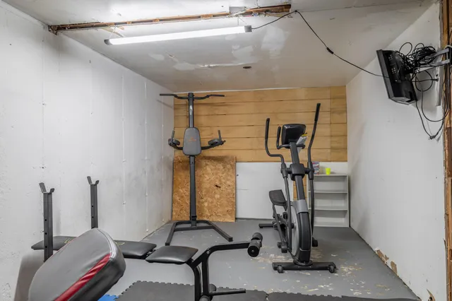 $399,999 | 230 West Old Main Road, Lowell, ME 04493