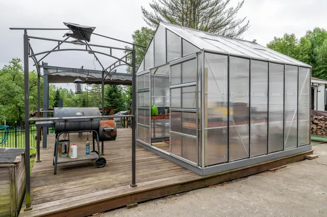 $399,999 | 230 West Old Main Road, Lowell, ME 04493