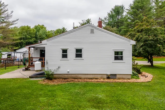 $399,999 | 230 West Old Main Road, Lowell, ME 04493