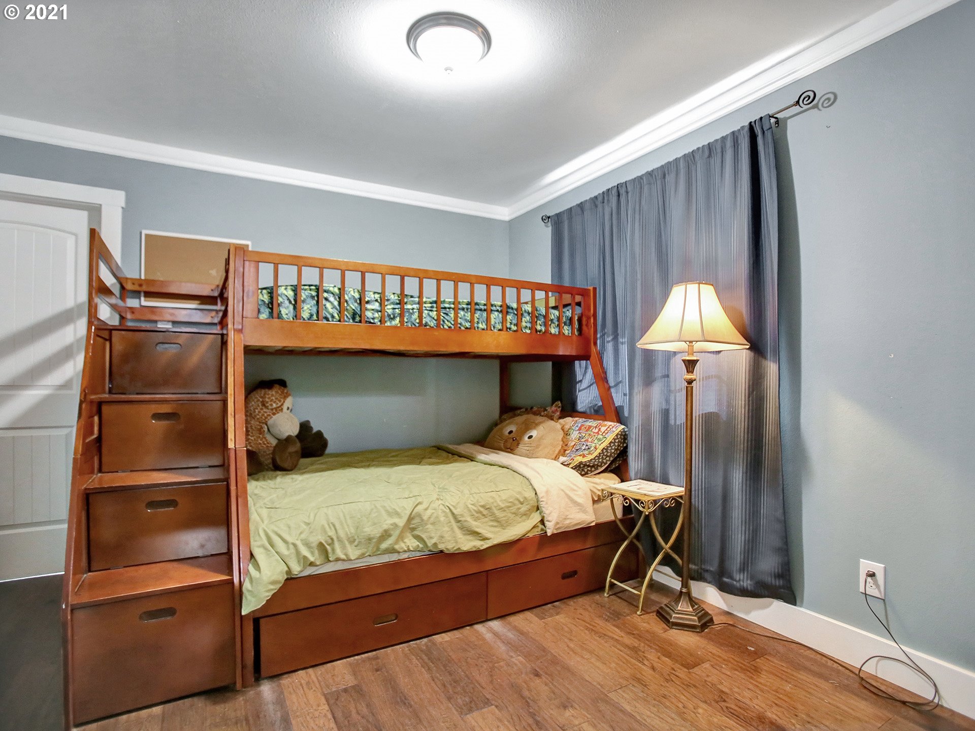 31302 Siercks Road Scappoose, OR 97056 - Photo 17 of 32 Bedroom