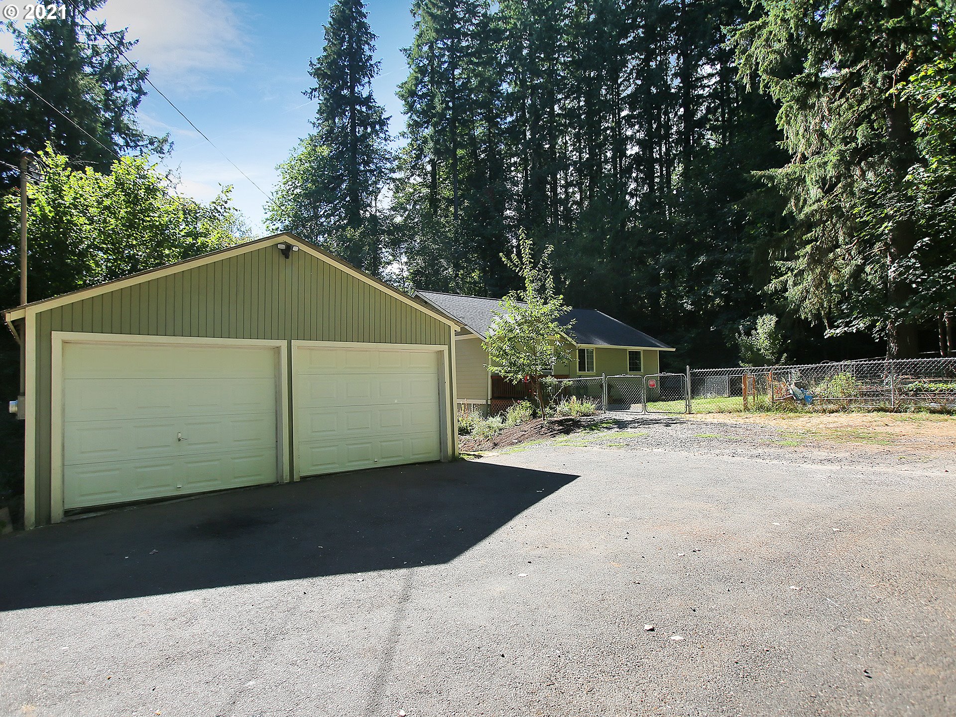 31302 Siercks Road Scappoose, OR 97056 - Photo 5 of 32 Garage