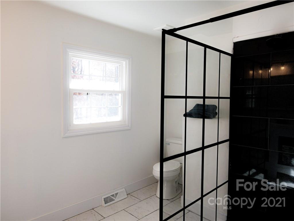 227 Tobe Bridge Road Kings Mountain, NC 28086 - Photo 18 of 36 Gallery Image 18