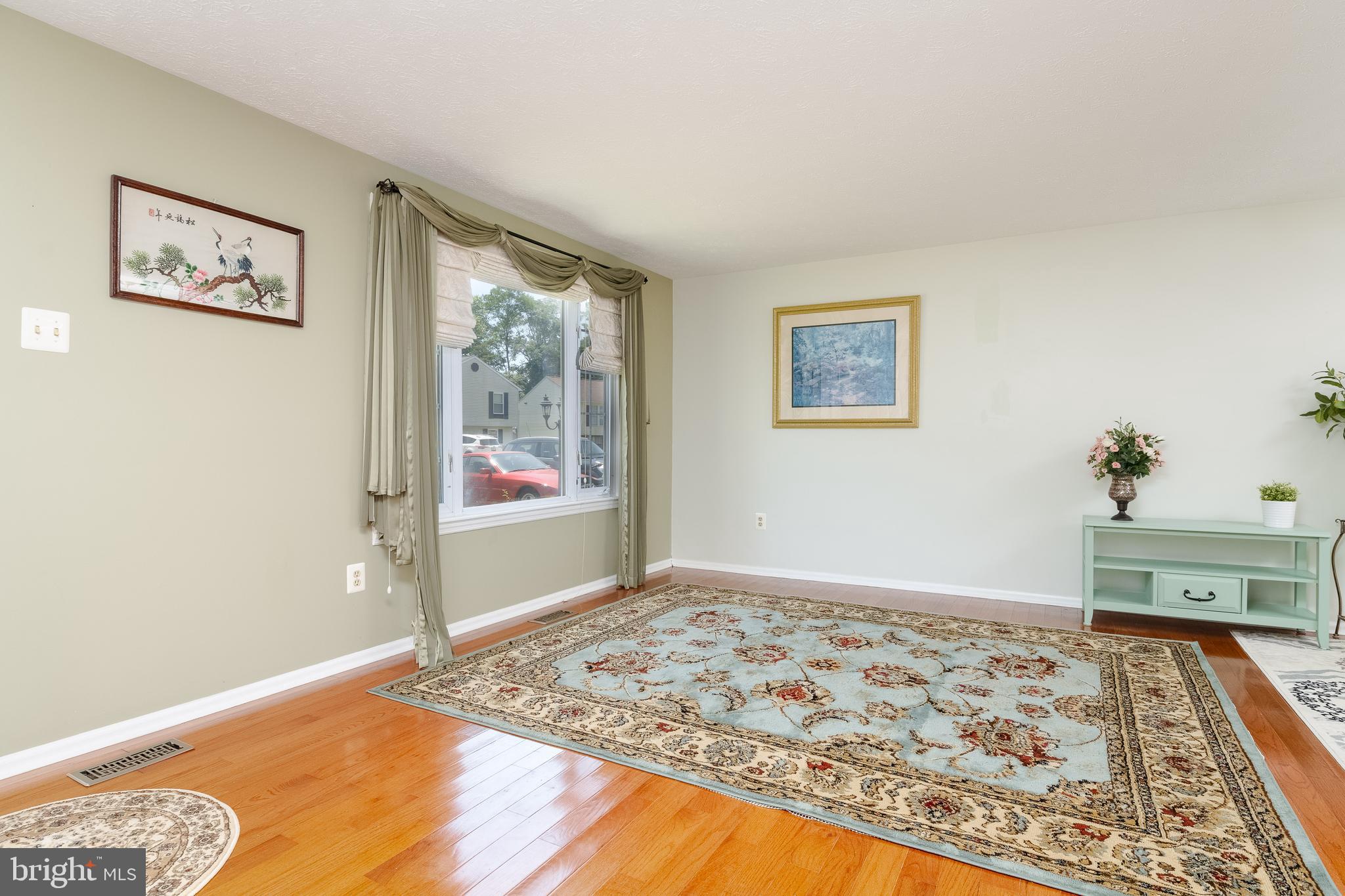 52 Yew Road Baltimore, MD 21221 - Photo 4 of 50