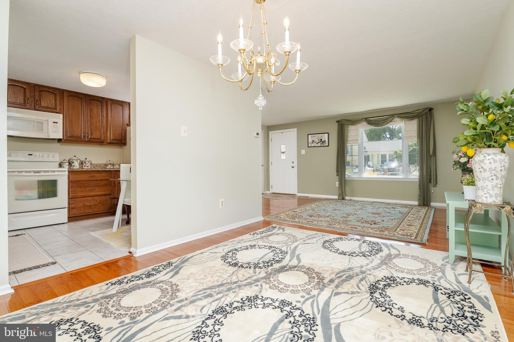 52 Yew Road Baltimore, MD 21221 - Photo 8 of 50
