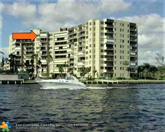 10th Floor Penthouse with Southeastern views of ocean and Intracoastal