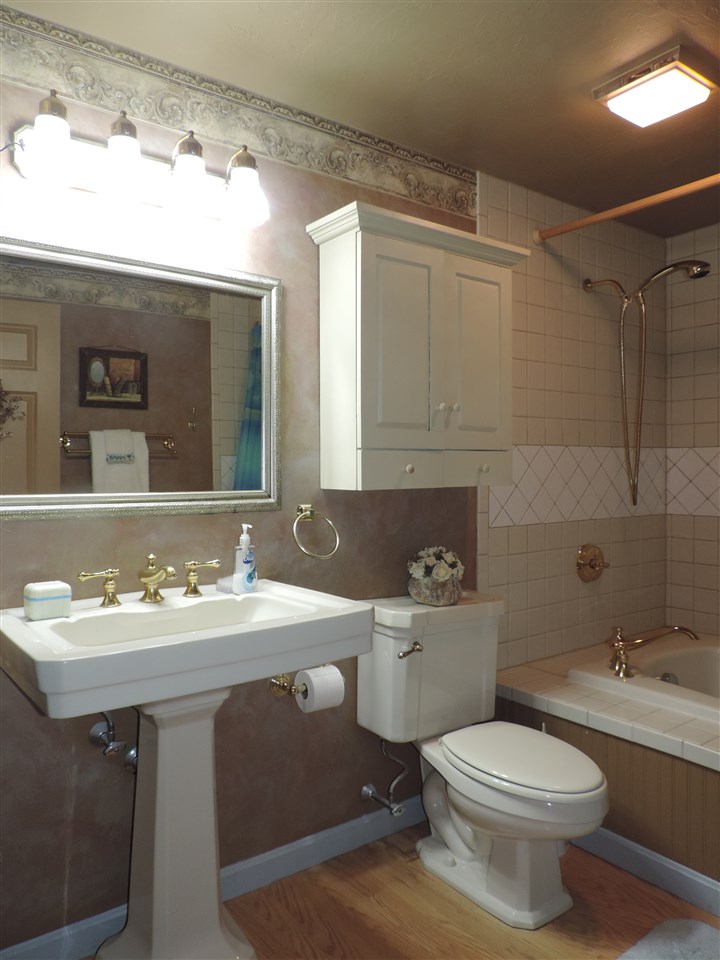 41 Bridle Path Dover, NH 03820 - Photo 15 of 29