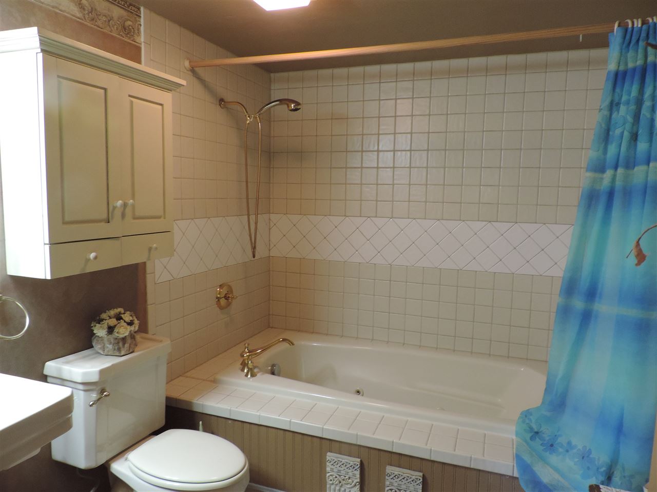 41 Bridle Path Dover, NH 03820 - Photo 16 of 29