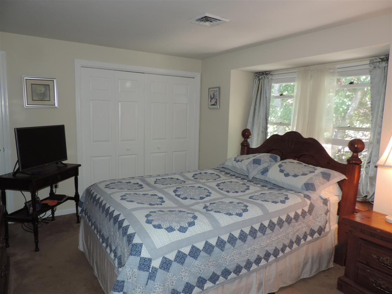 41 Bridle Path Dover, NH 03820 - Photo 17 of 29