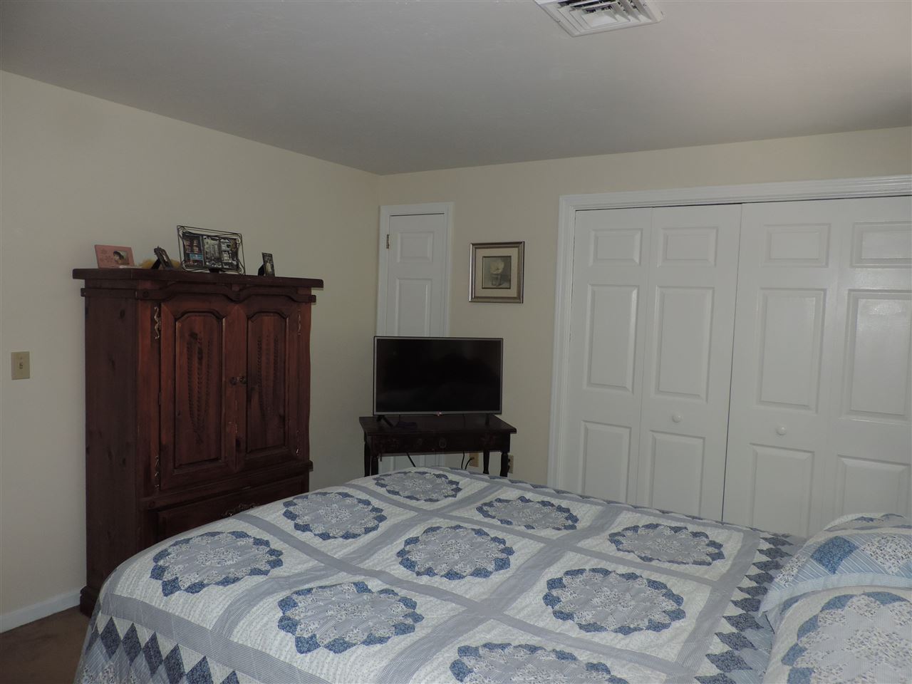 41 Bridle Path Dover, NH 03820 - Photo 18 of 29