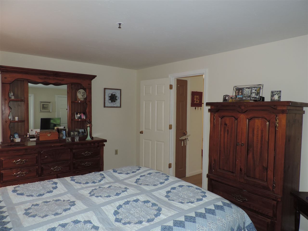 41 Bridle Path Dover, NH 03820 - Photo 19 of 29