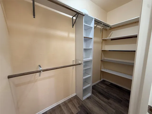 $2,400 | 975 State Highway 95, Bastrop, TX 78602