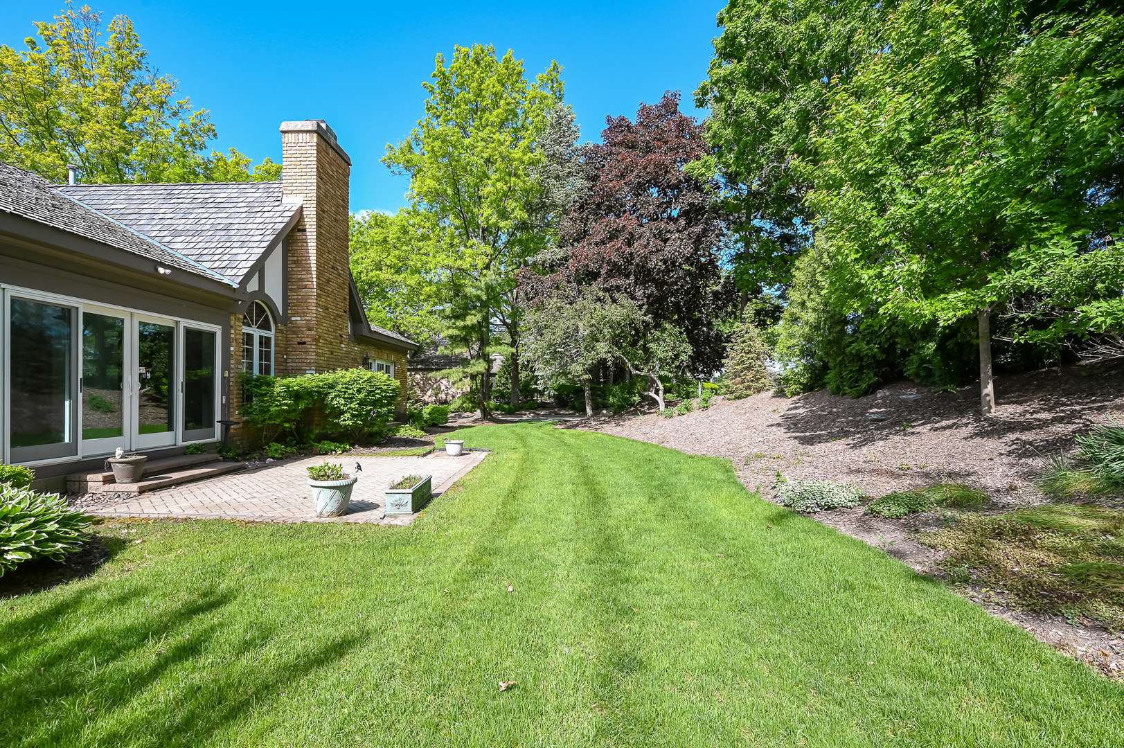 68 Berkshire Court Burr Ridge, IL 60527 - Photo 30 of 32