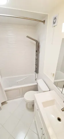 $239,000 | 3700 Capri Court, Unit 206, Glenview, IL 60025