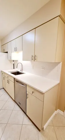 $239,000 | 3700 Capri Court, Unit 206, Glenview, IL 60025