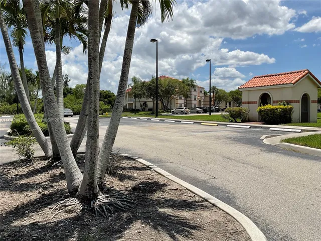 a view of a basketball court