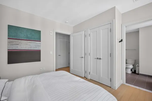 $9,800 | 135 Seaport Boulevard, Unit 2001, Boston, MA 02210