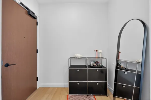 $9,800 | 135 Seaport Boulevard, Unit 2001, Boston, MA 02210