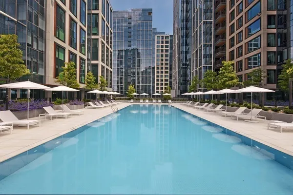 $9,800 | 135 Seaport Boulevard, Unit 2001, Boston, MA 02210
